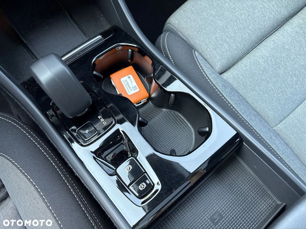 Volvo XC 40 T5 Plug-In Hybrid Plus Dark - 17