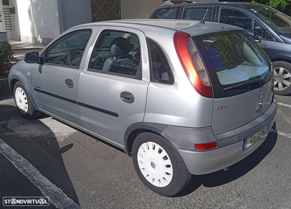 Opel Corsa 1.2 16V City - 3