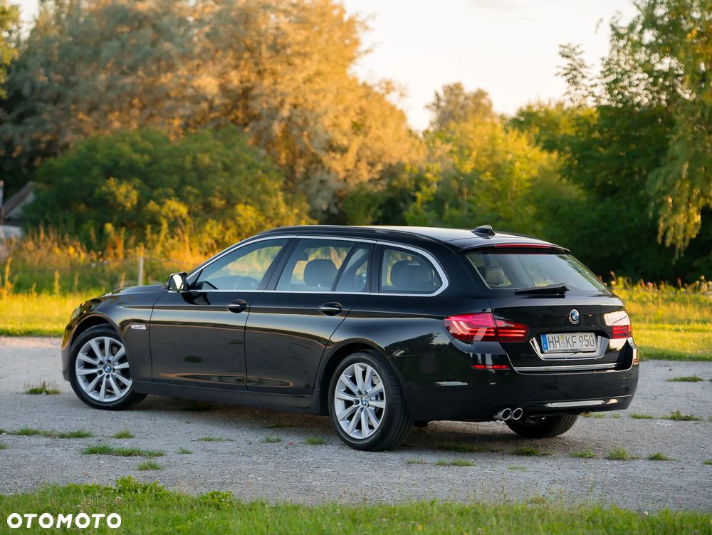 BMW Seria 5 520d Luxury Line - 6