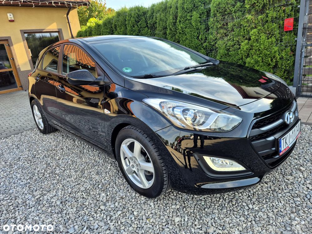 Hyundai i30 blue 1.4 Classic Navigation - 16