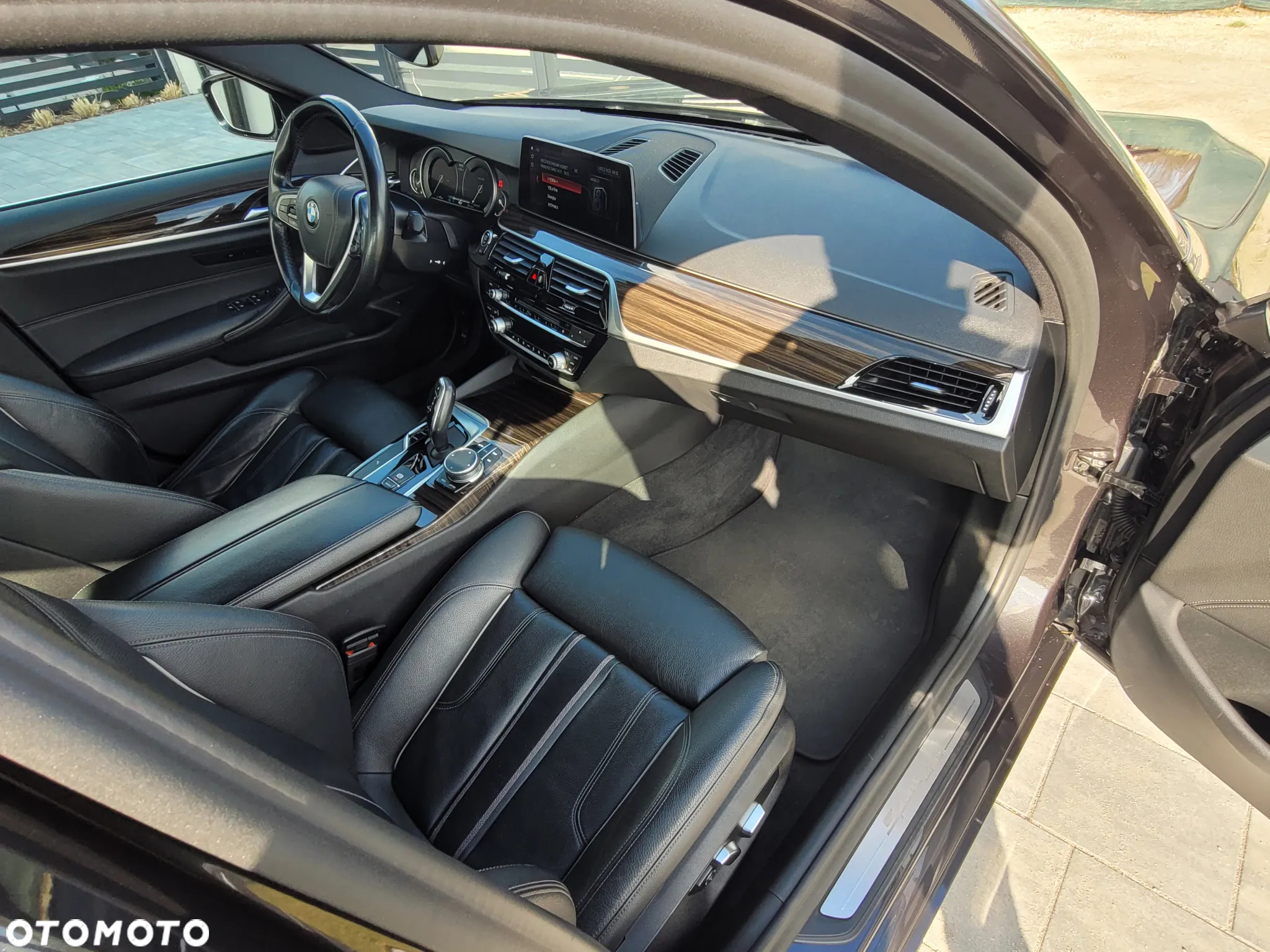 BMW Seria 5 530i xDrive Sport Line - 18