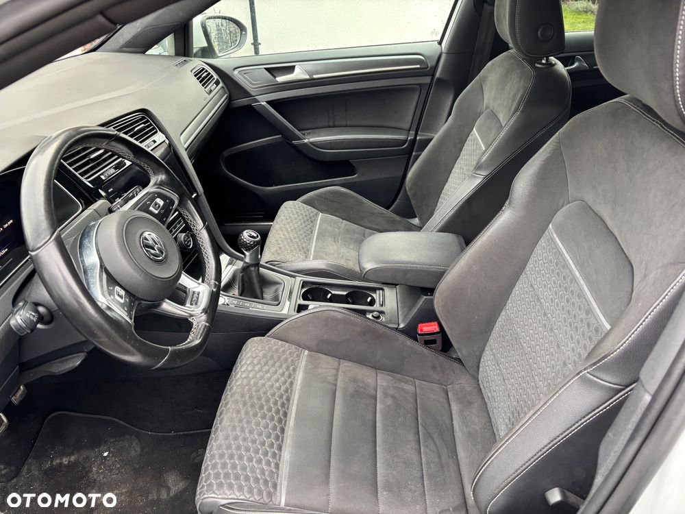 Volkswagen Golf 2.0 TDI BMT GTD - 26