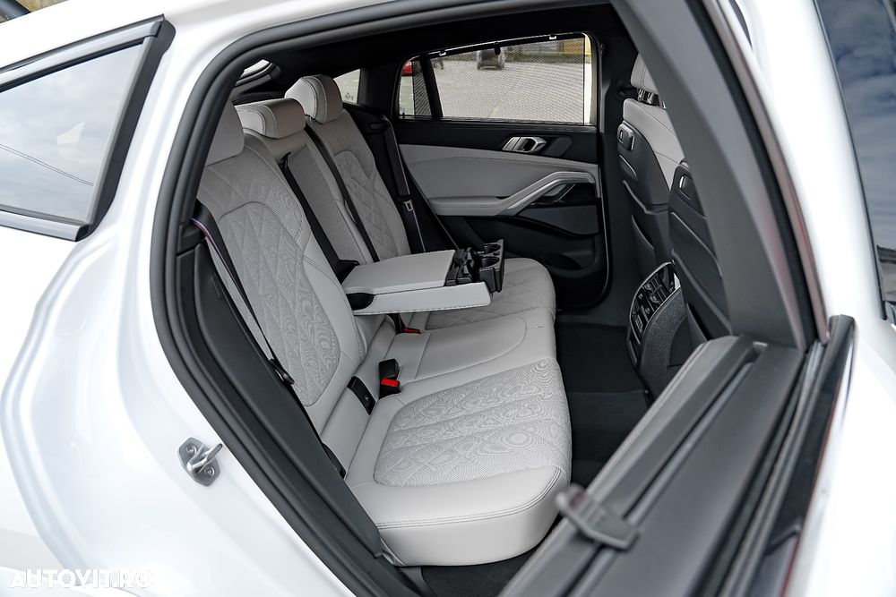 BMW X6 xDrive30d AT MHEV - 19