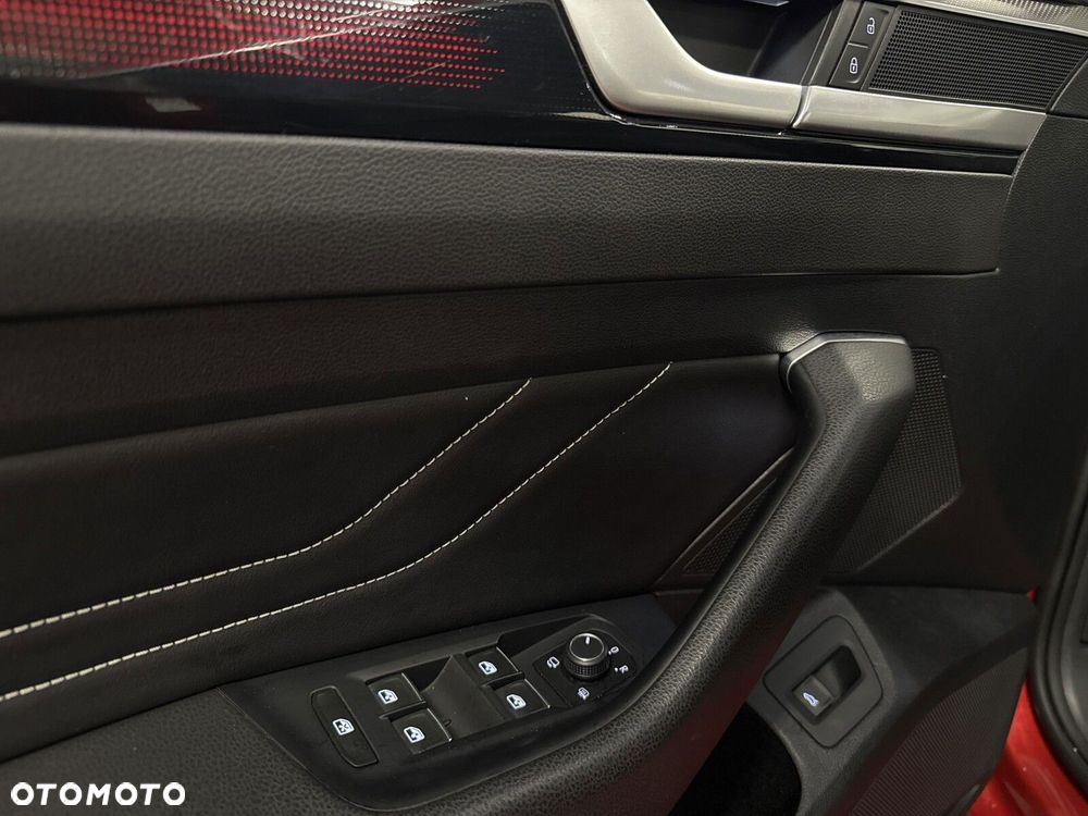 Volkswagen Arteon 2.0 TSI R-Line DSG - 12
