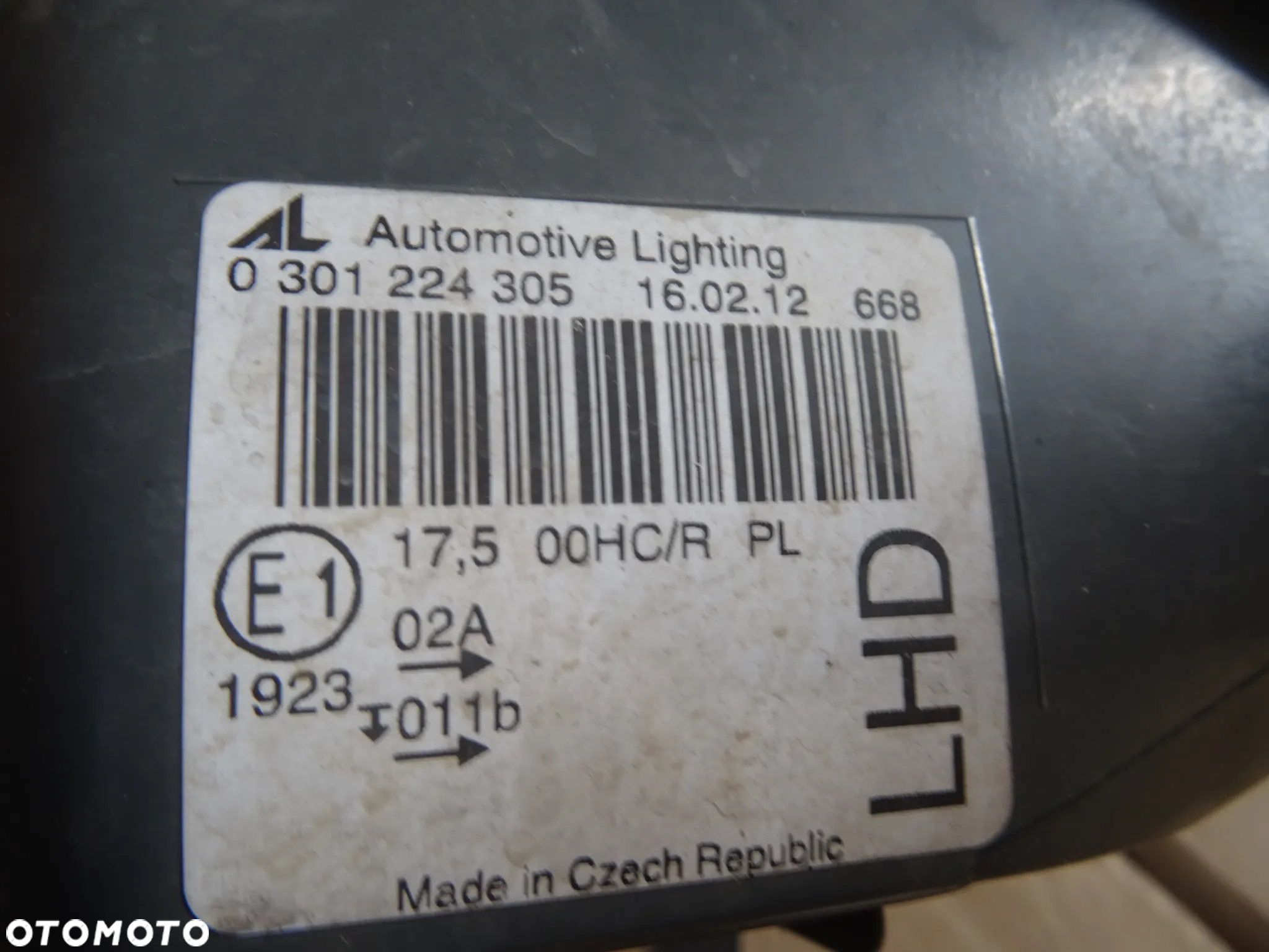 Lampa Ford fiesta MK5 Lewy przód 0301224305 - 3