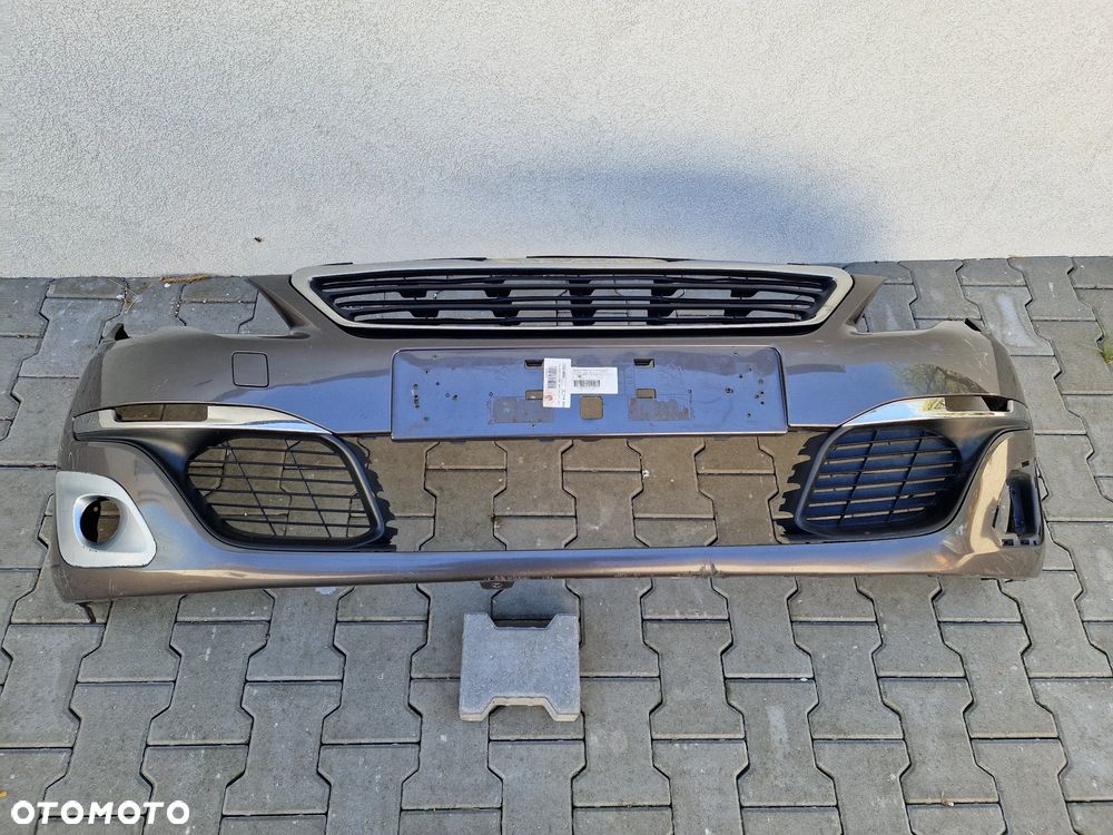 Zderzak Peugeot 308 II T9 2014 - - 1
