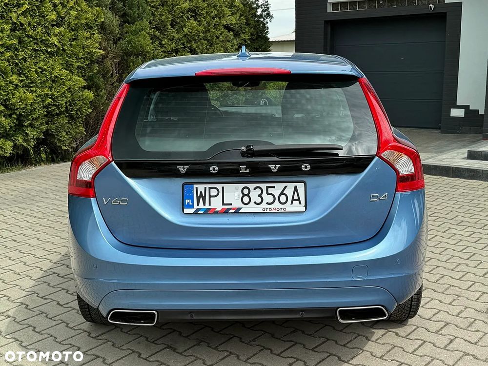 Volvo V60 D4 Drive-E Summum - 11