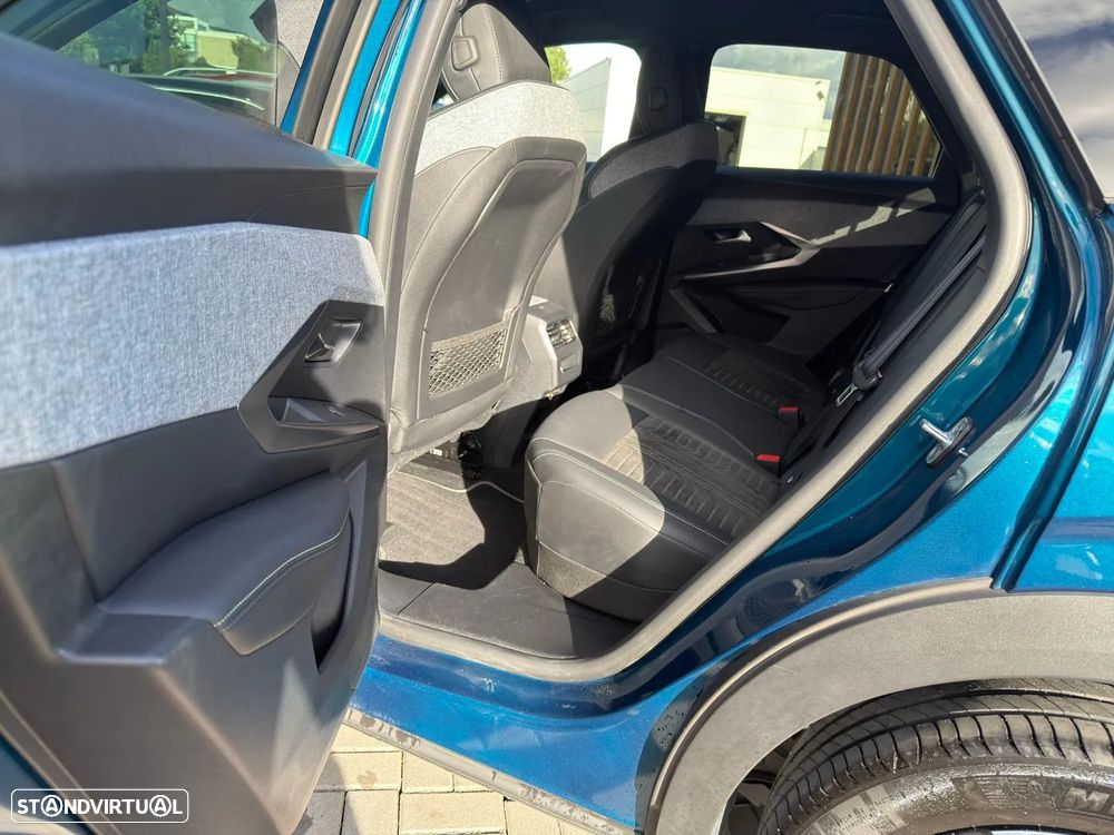 Peugeot 3008 1.2 Hybrid GT e-DCS6 - 19