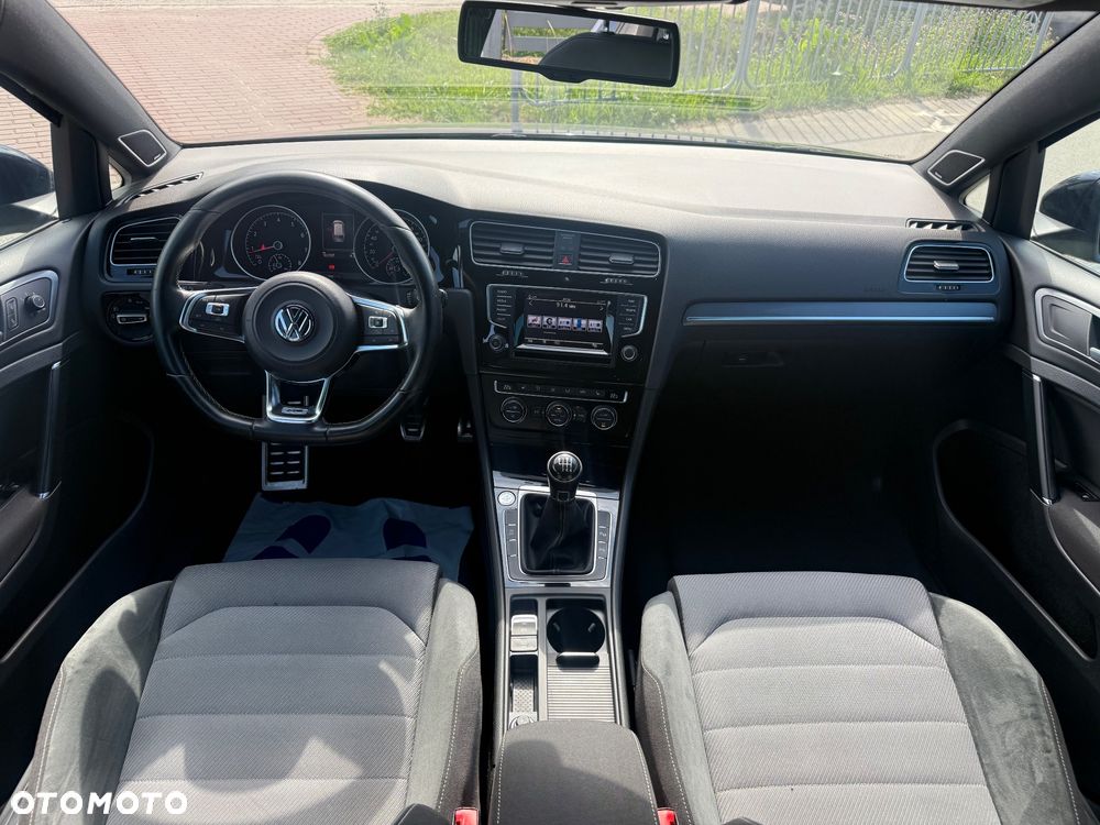 Volkswagen Golf 1.4 TSI BMT Highline - 18
