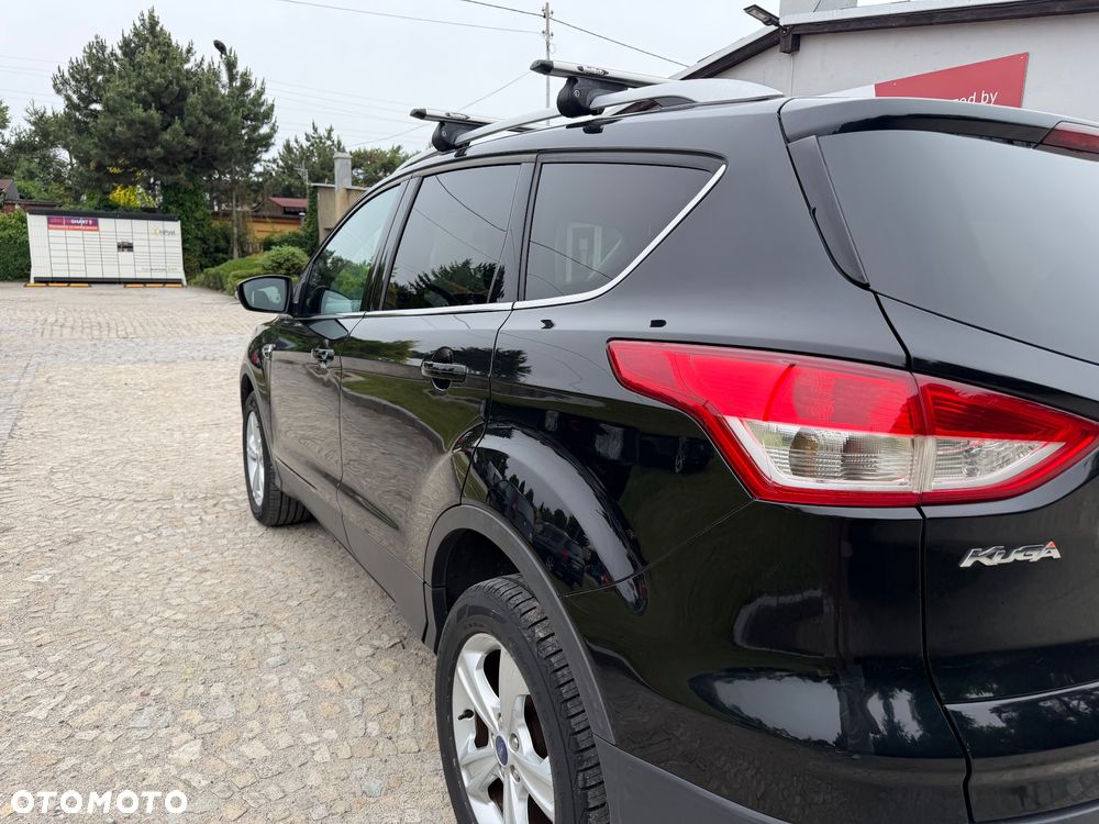 Ford Kuga - 12