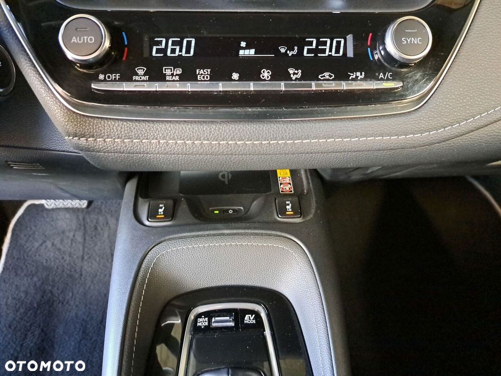 Toyota Corolla 1.8 Hybrid Style - 27