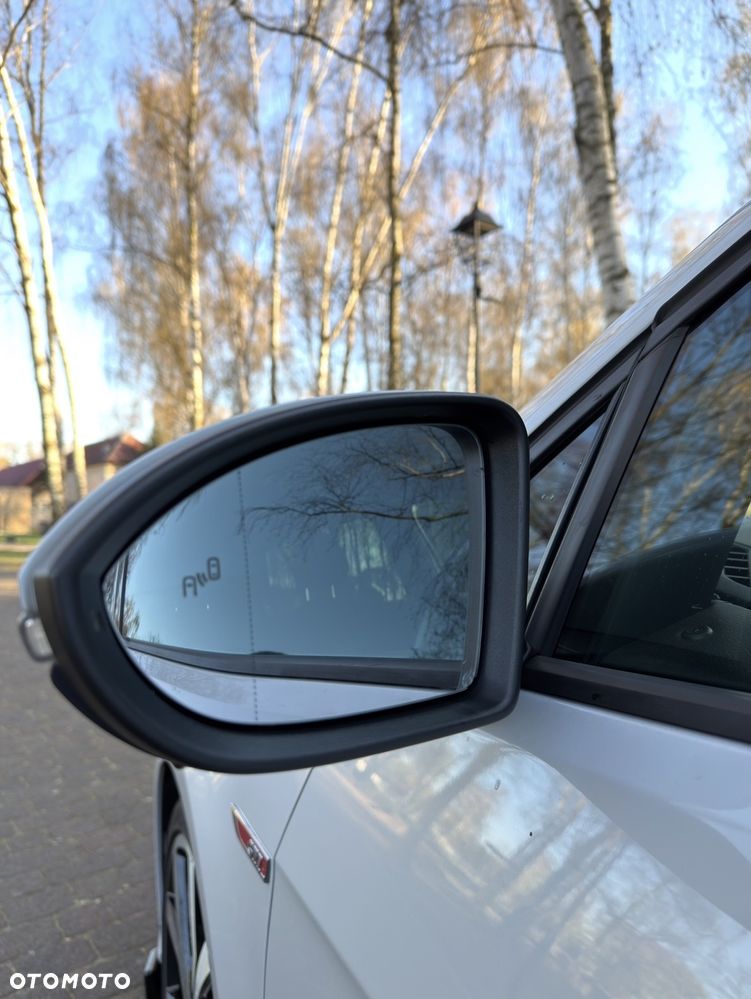 Volkswagen Golf GTI (BlueMotion Technology) DSG - 7