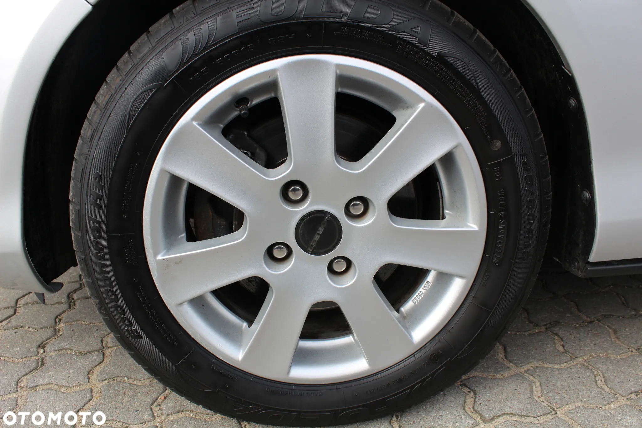Ford B-MAX - 11