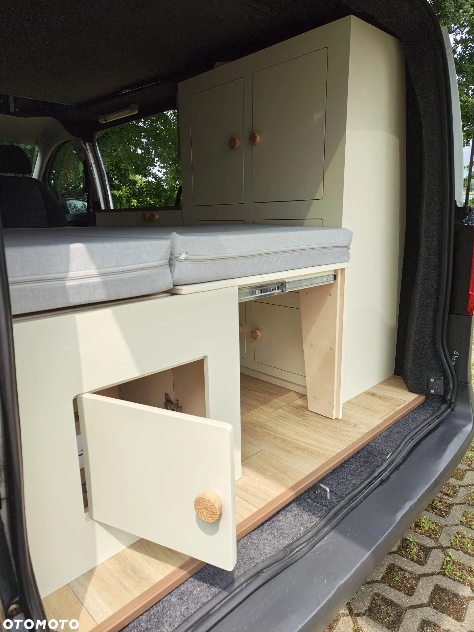 Mercedes-Benz Vito - 18