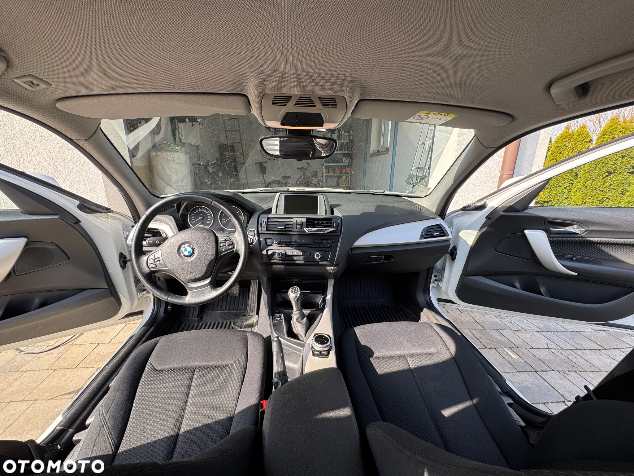 BMW Seria 1 114d - 28