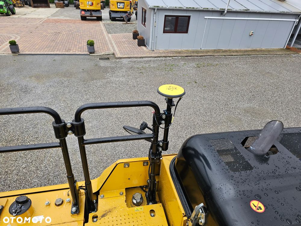 Caterpillar 330 FL - 28