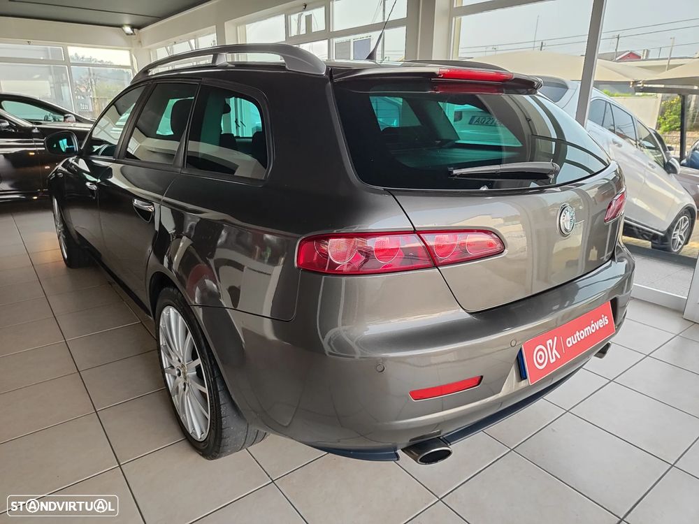 Alfa Romeo 159 Sportwagon 1.9 JTDm 16V Sportiva+ - 7