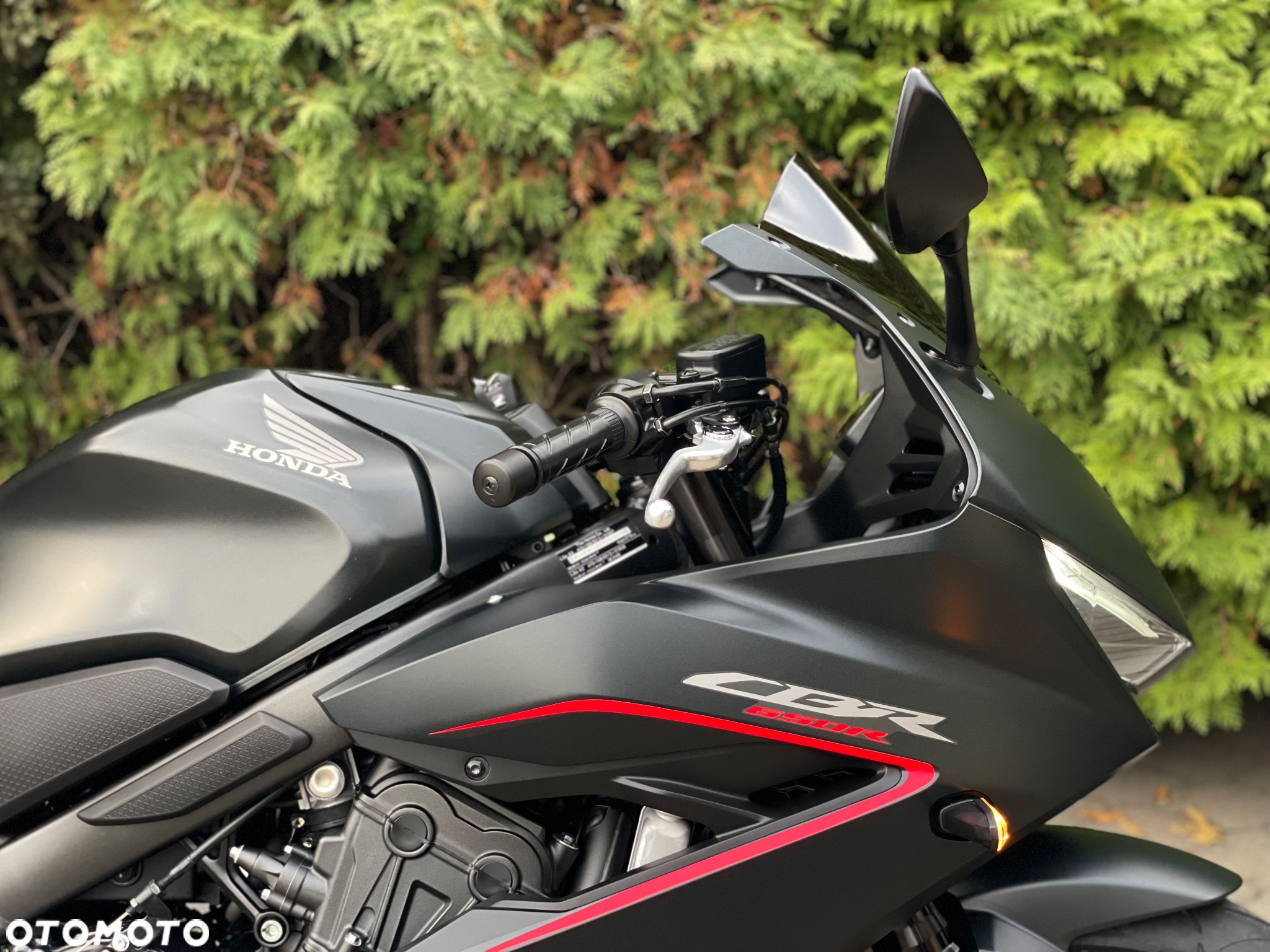 Honda CBR - 12