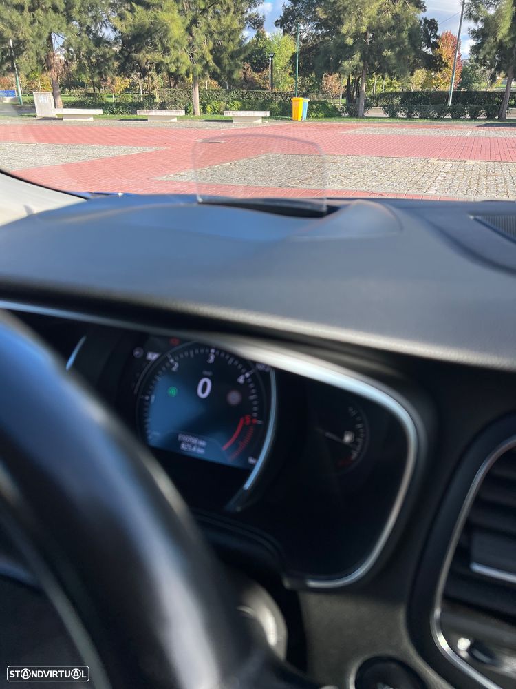 Renault Mégane 1.5 dCi GT Line EDC - 10