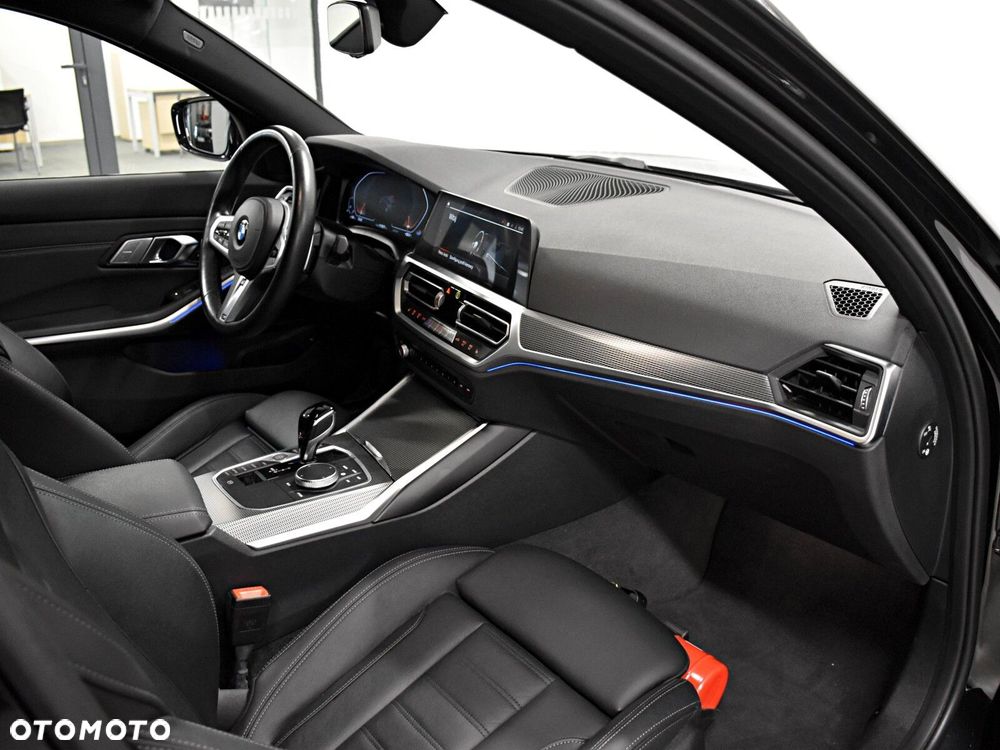 BMW Seria 3 - 13