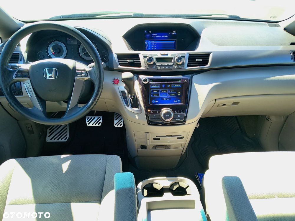 Honda Odyssey 3.5 EX - 14