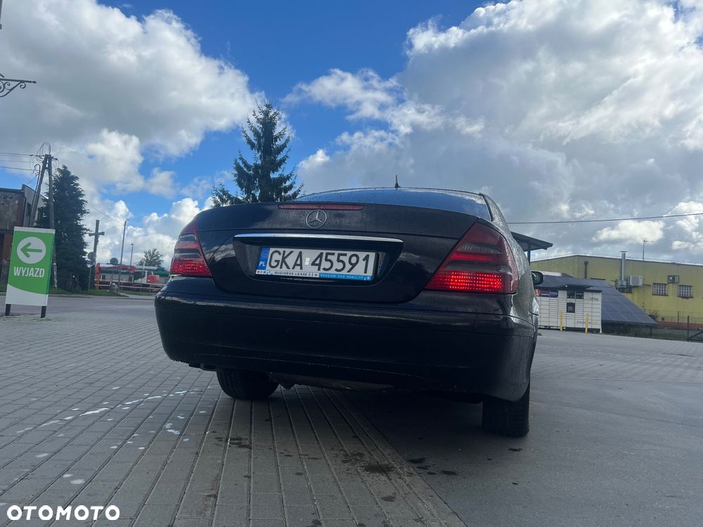 Mercedes-Benz Klasa E 200 CDI Classic - 3