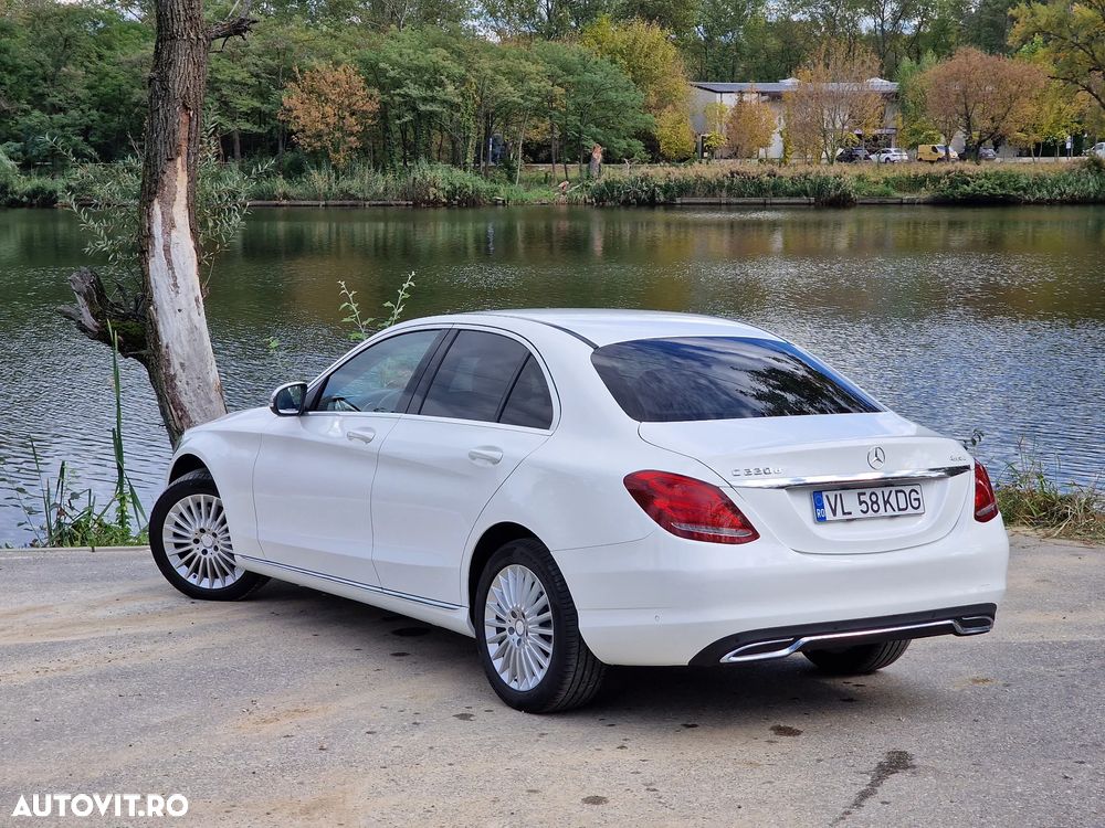 Mercedes-Benz C 220 d 4Matic T 7G-TRONIC - 4