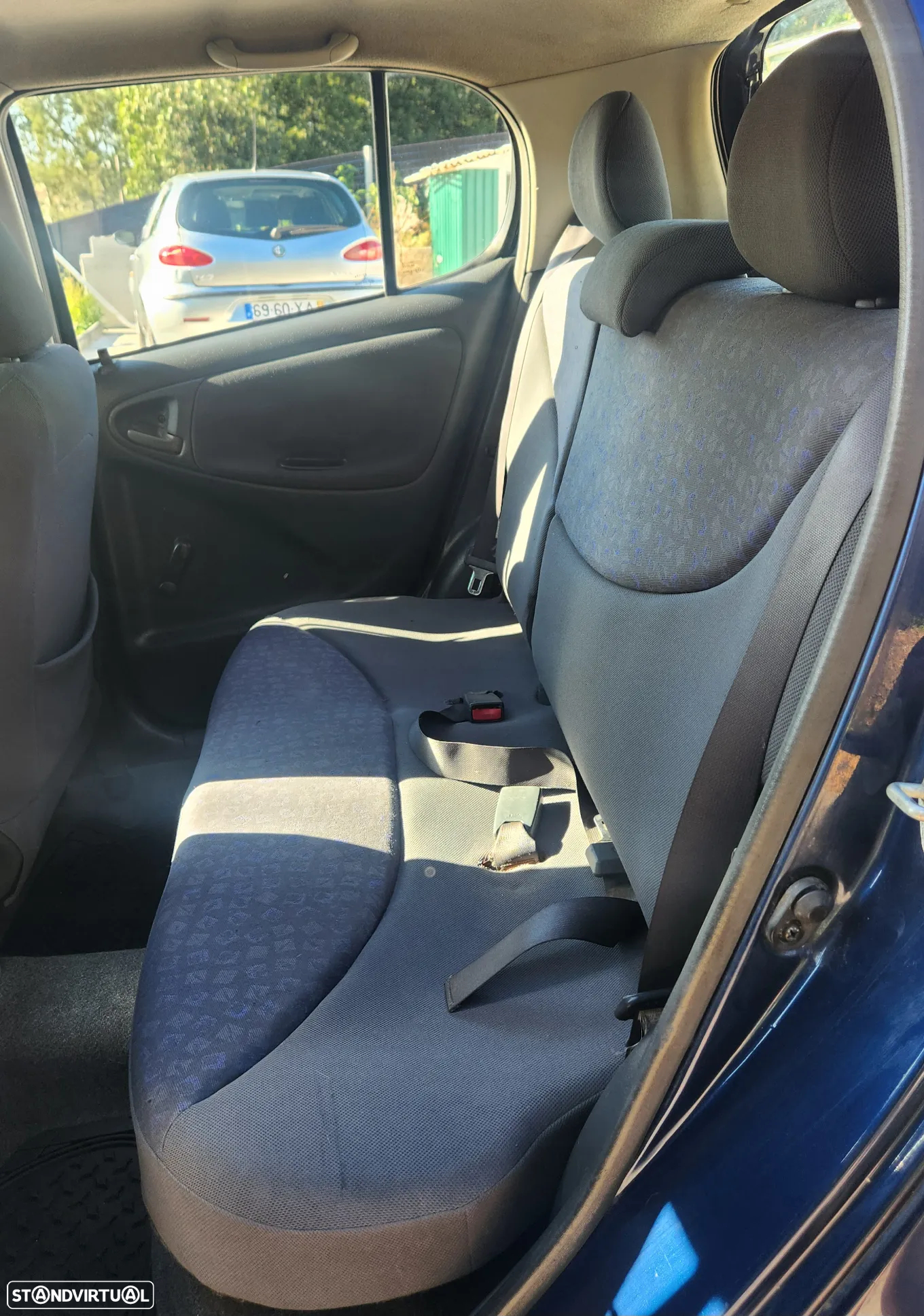 Toyota Yaris 1.0 Luna ABS - 12