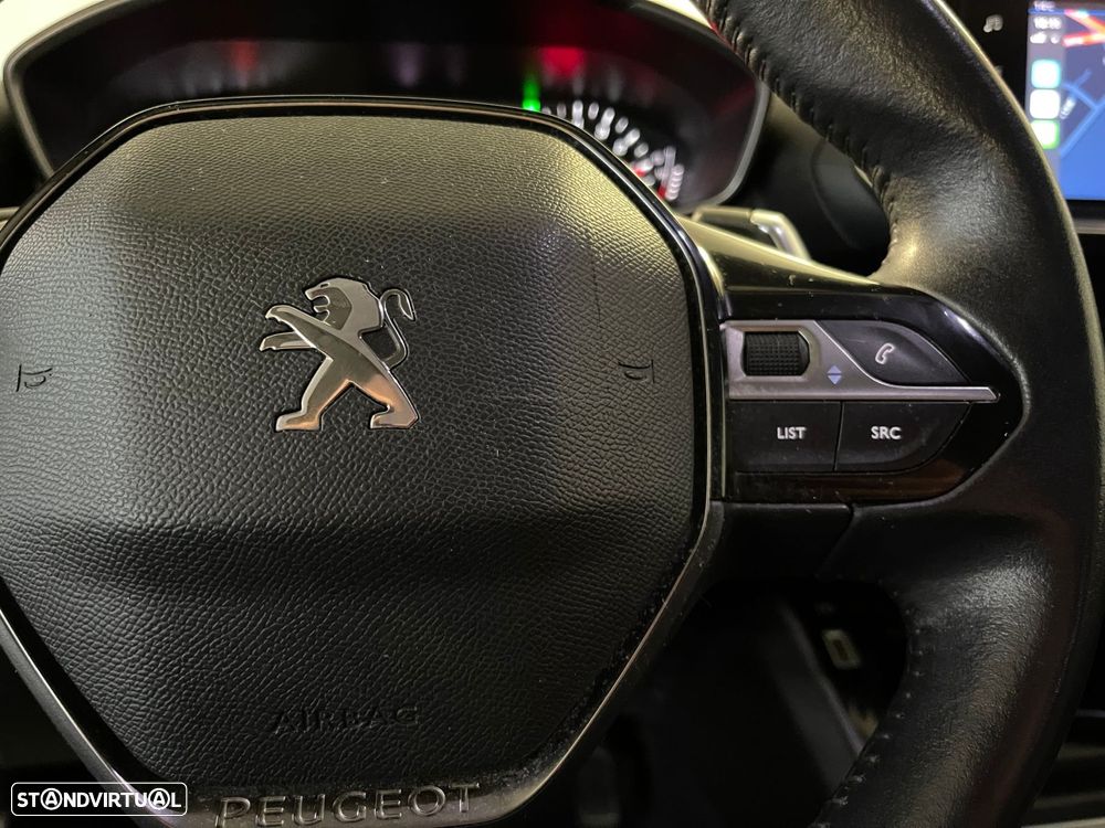 Peugeot 2008 1.5 BlueHDi Allure EAT8 - 18