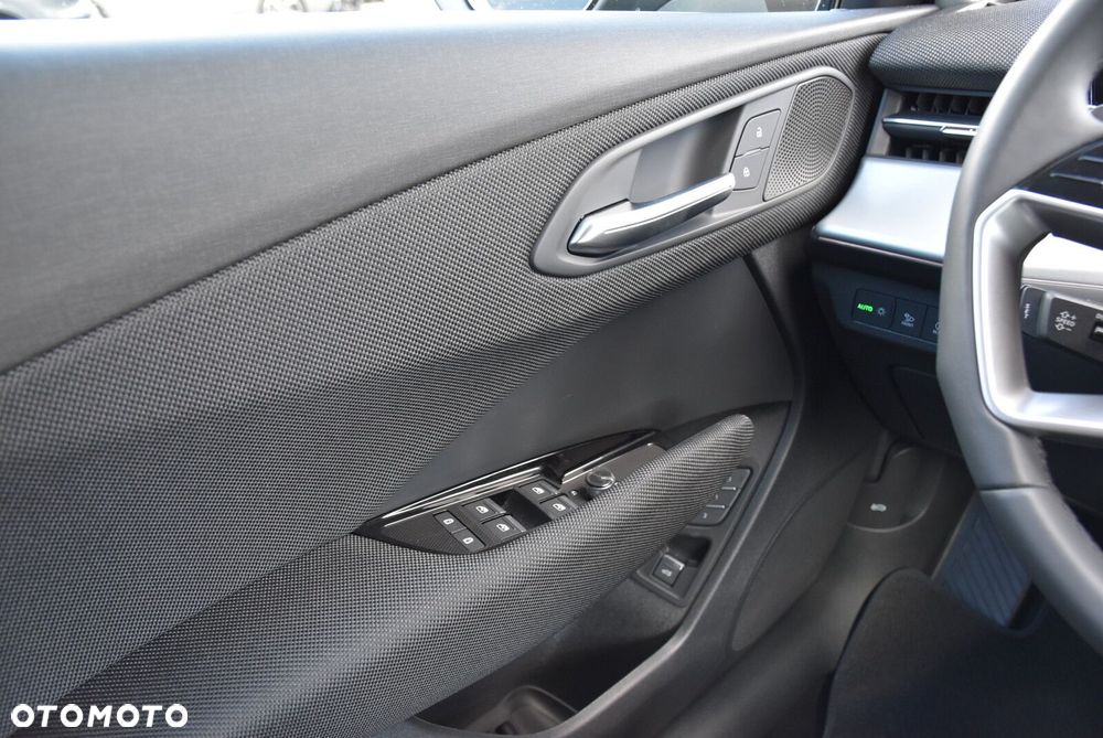 Audi Q3 Sportback - 13
