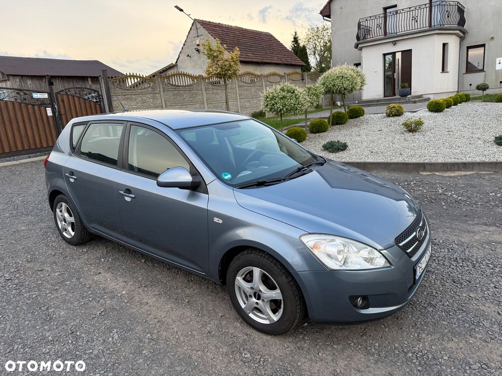 Kia Ceed 1.4 CVVT LX - 8