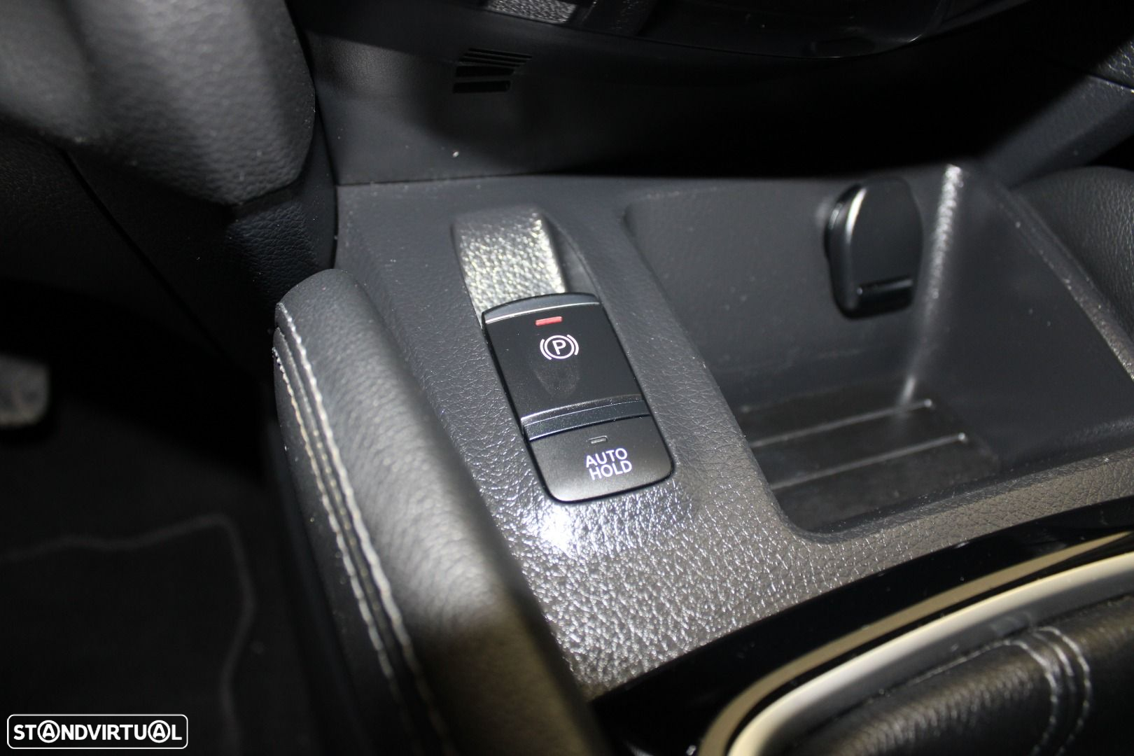 Nissan Qashqai 1.5 dCi N-Connecta - 21