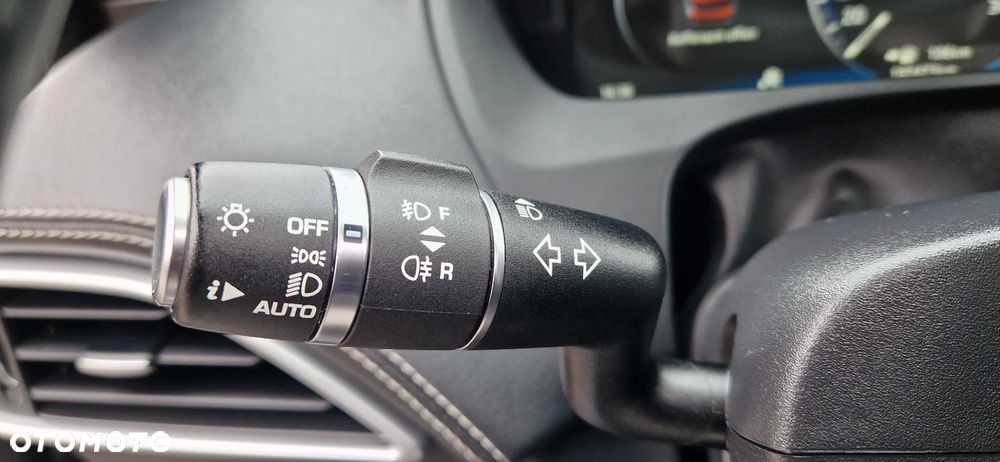 Jaguar F-Pace 20d AWD R-Sport Ingenium Edition - 18