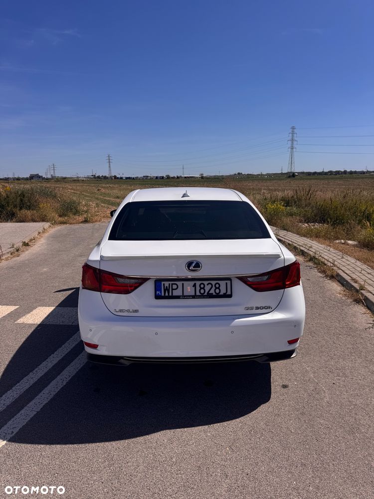 Lexus GS - 4