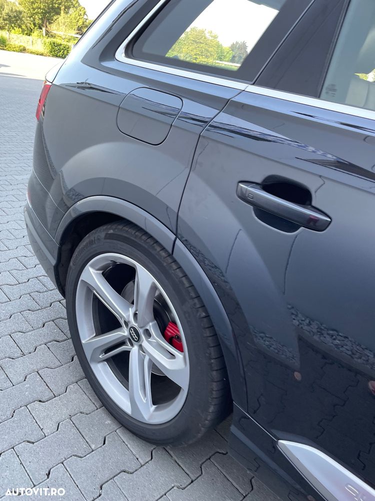 Audi SQ7 - 8