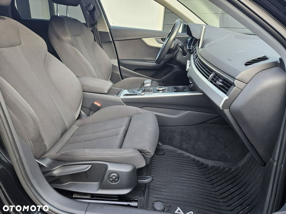 Audi A4 Avant 2.0 TDI ultra S tronic sport - 29