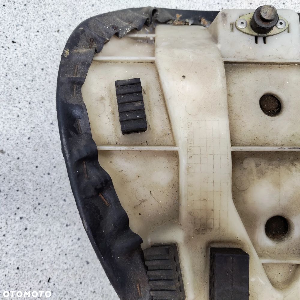 Kanapa, fotel przód, siedzenie kierowcy Suzuki RF 600 RF600 - 16