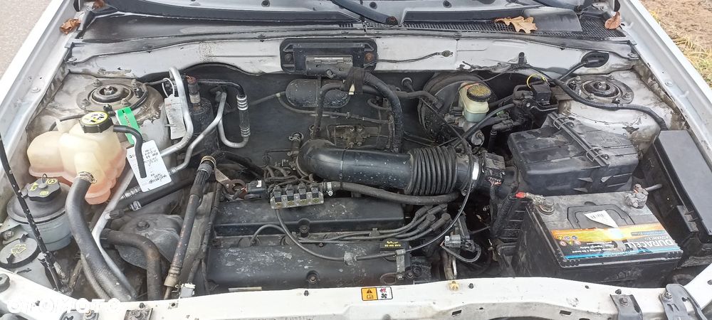 Mazda Tribute 4x2 Adventure Comfort - 9