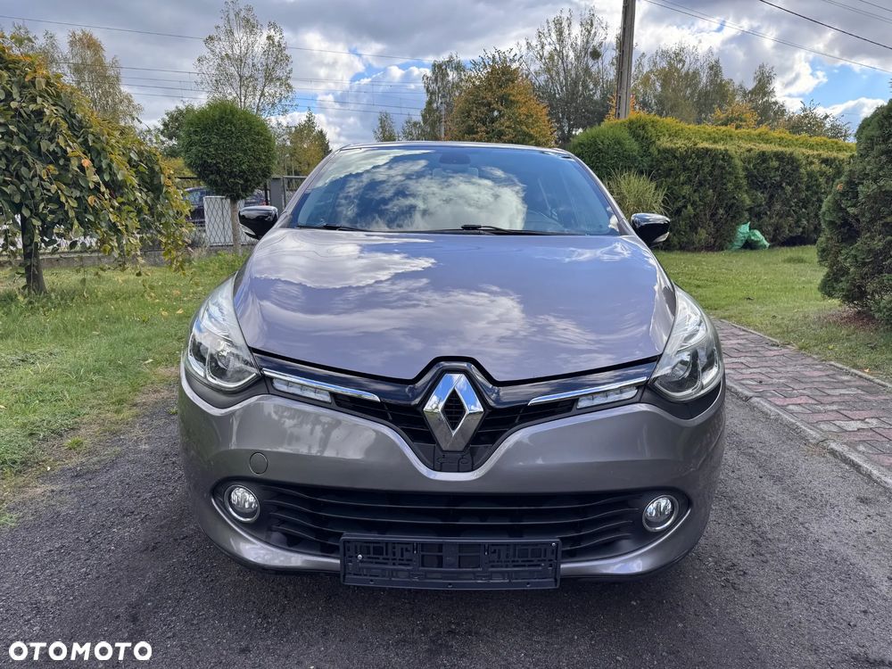 Renault Clio - 19
