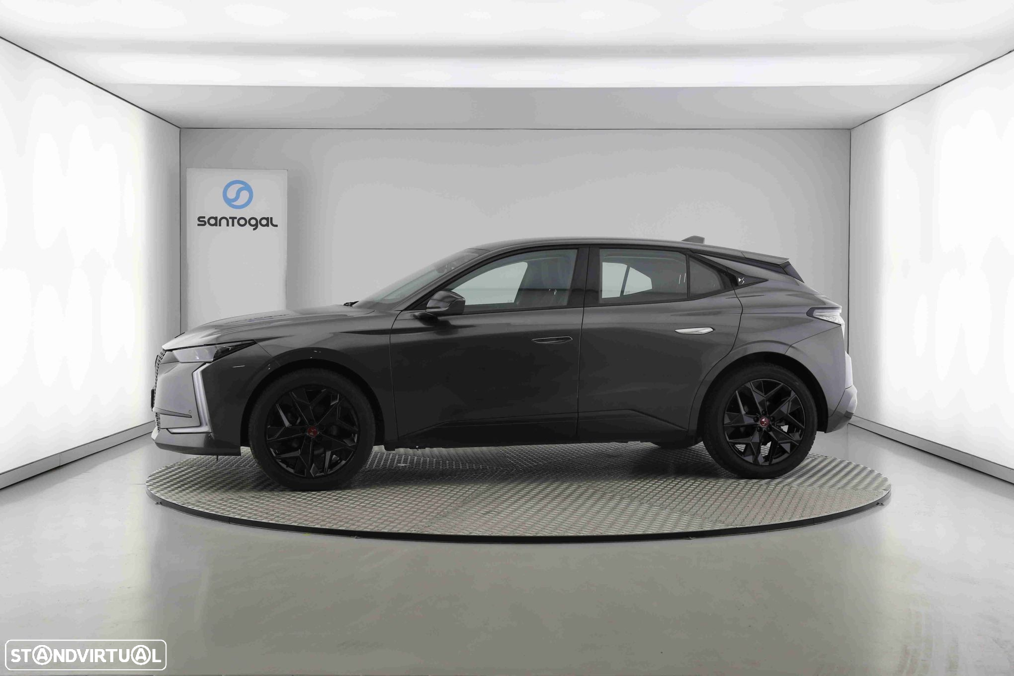DS DS4 - 6