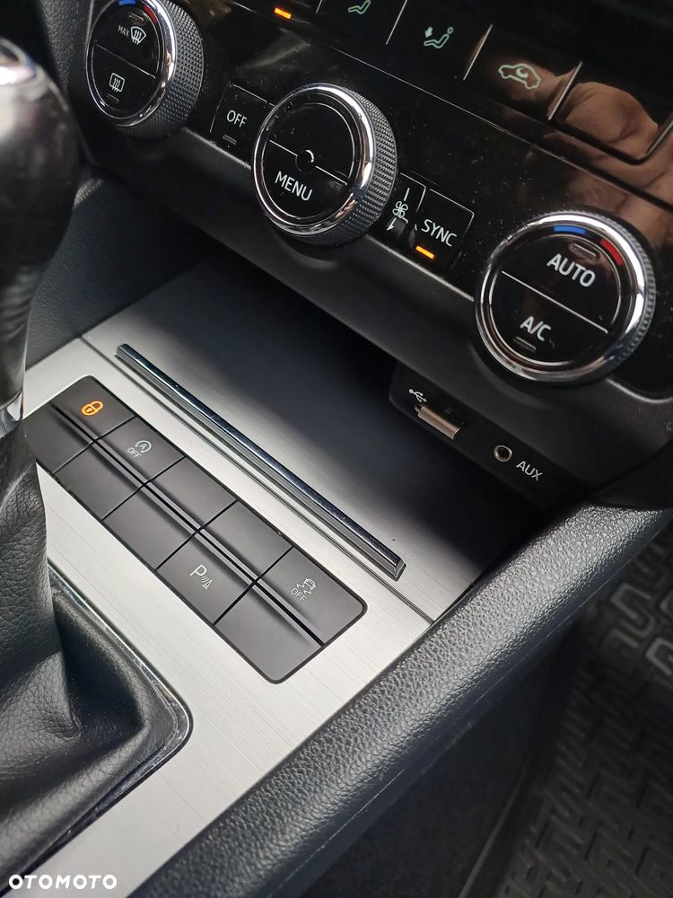 Skoda Octavia - 19