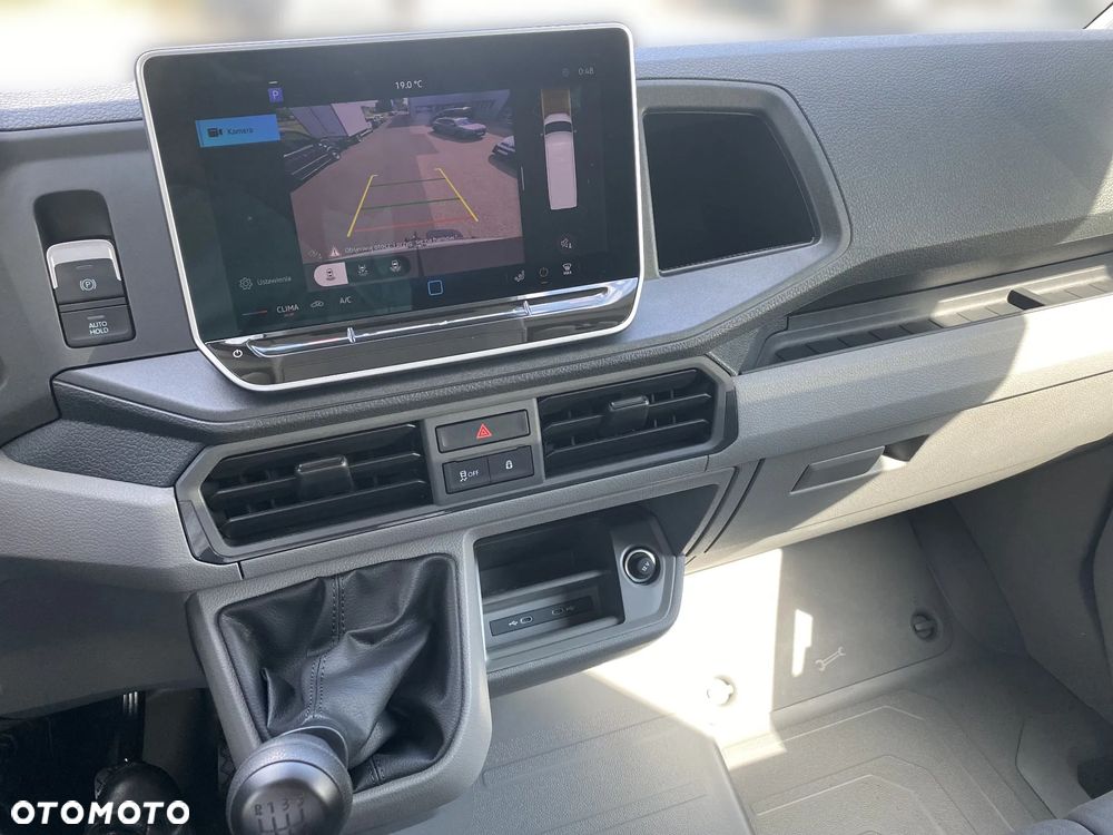 Volkswagen Crafter - 14