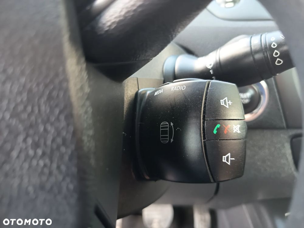 Renault Scenic 1.6 16V 110 TomTom Edition - 30