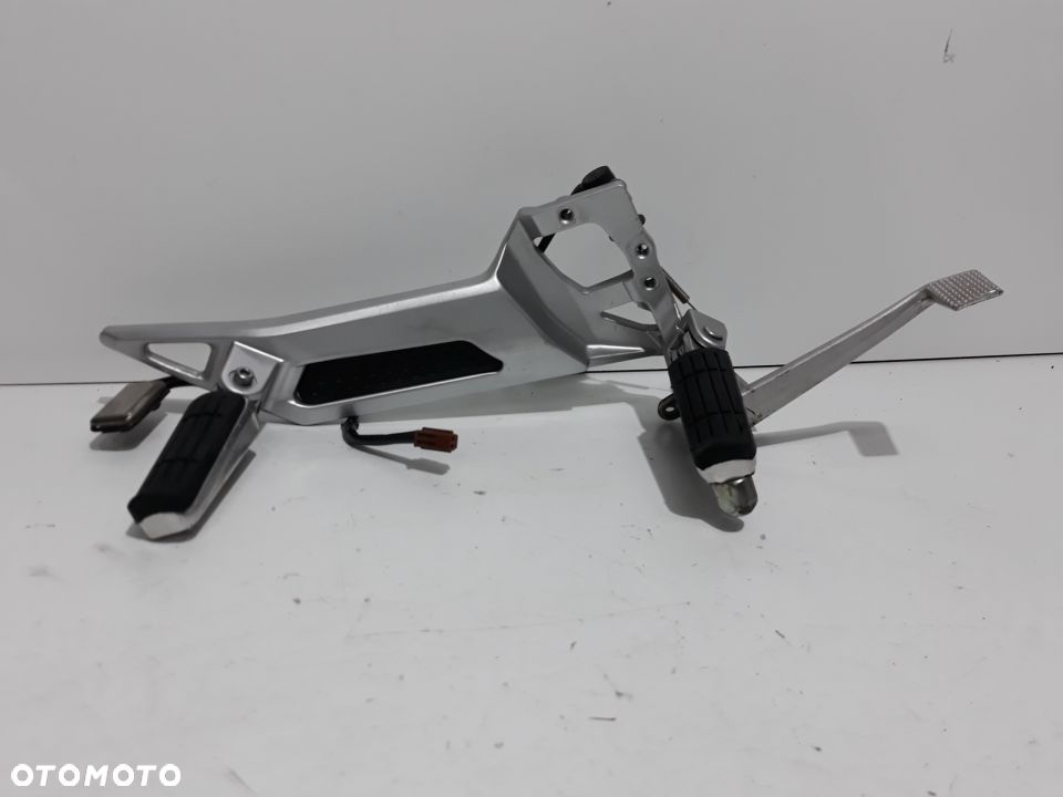 YAMAHA FJR 1300 SET PODNÓŻEK NÓŻKA KOMPLETNY 06-12 - 1