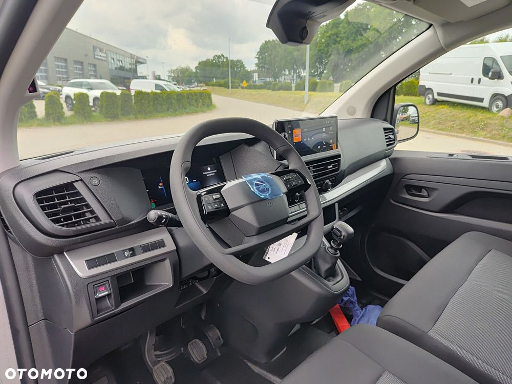 Opel Vivaro Vivaro Furgon XL Diesel 2.2 150 KM Manual - 12