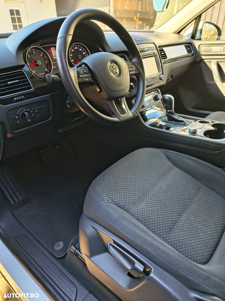 Volkswagen Touareg 3.0 V6 TDI BMT - 3