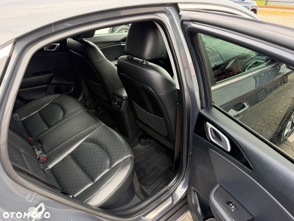 Kia XCeed 1.6 GDI PHEV XL DCT - 22