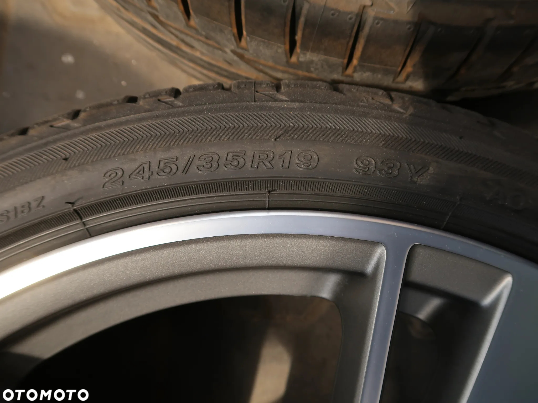 FELGI KOŁA AUDI TT TTS 19'' BRIDGESTINE IDEALNE 8S0 - 12