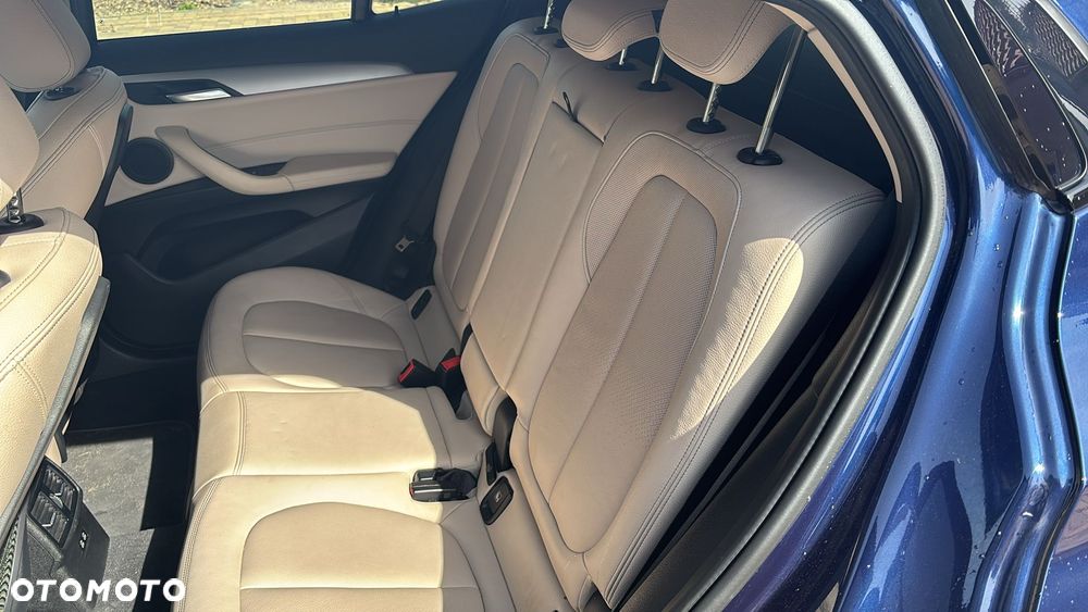 BMW X2 xDrive20d - 8