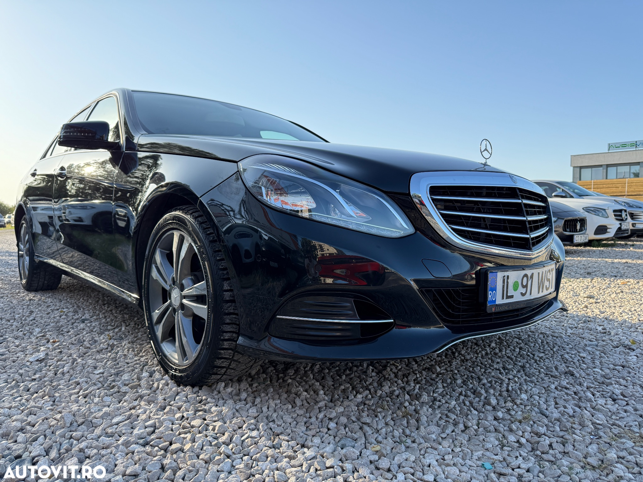 Mercedes-Benz E 200 CDI DPF BlueEFFICIENCY 7G-TRONIC - 22